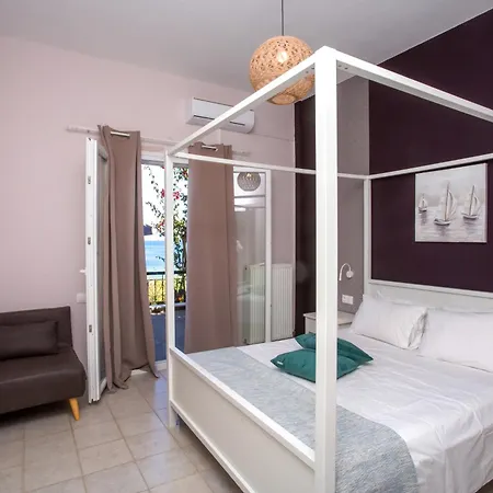 Ionian Kaizer Boutique شقة