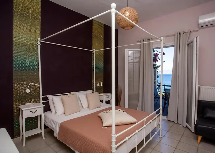 Ionian Kaizer Boutique