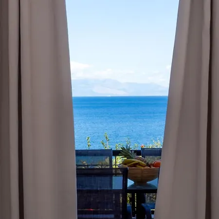 Ionian Kaizer Boutique *