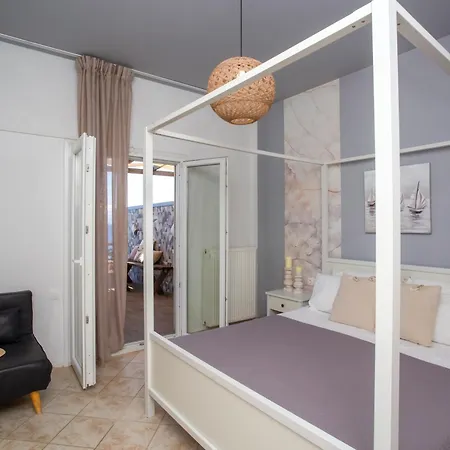 Ionian Kaizer Boutique Апартаменты *